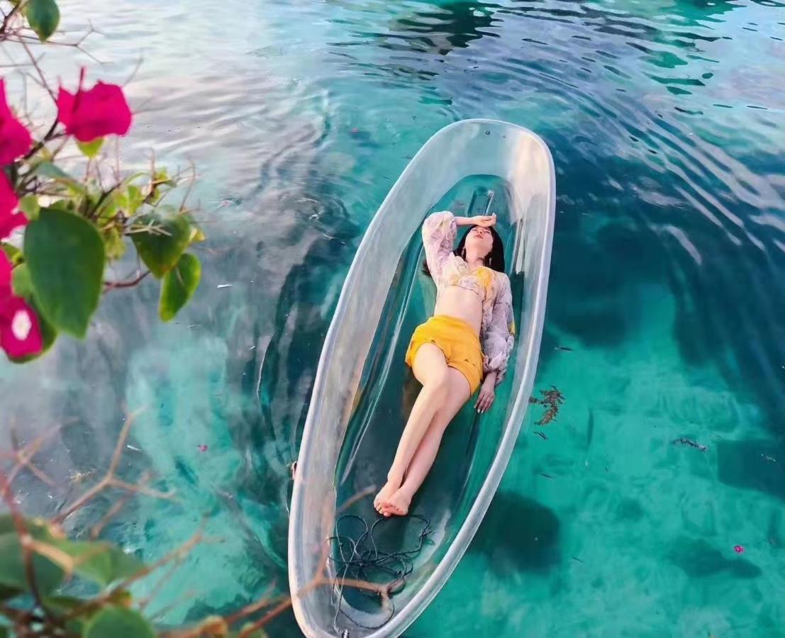 فندق سيمبورنافي  Seacoral Water Chalet المظهر الخارجي الصورة